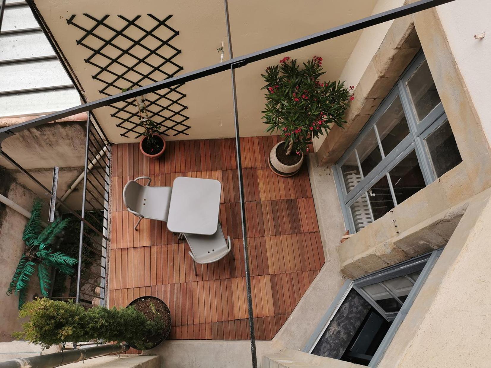 Sunny , Terrasse, Climatisation, Centre Ville قرقشونه المظهر الخارجي الصورة